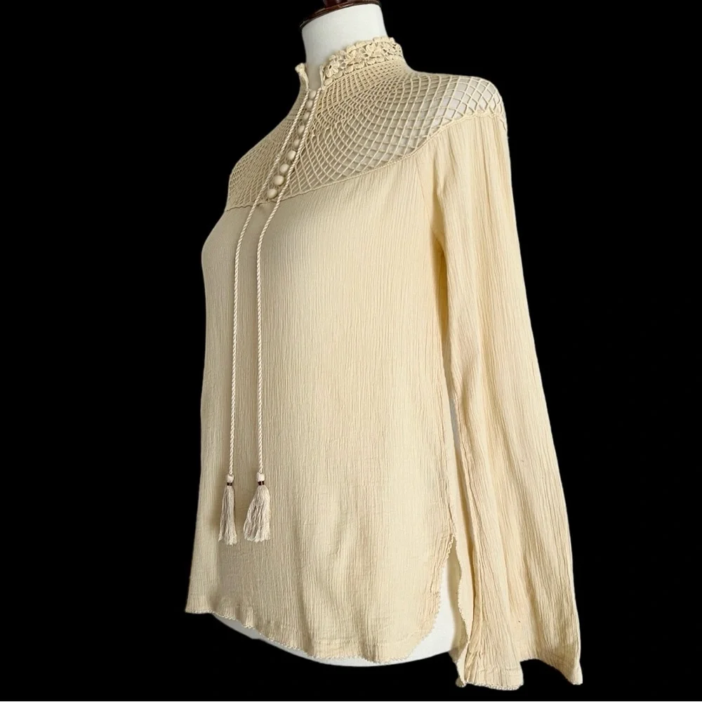 Free People‎ On The Island Crochet Neck Blouse